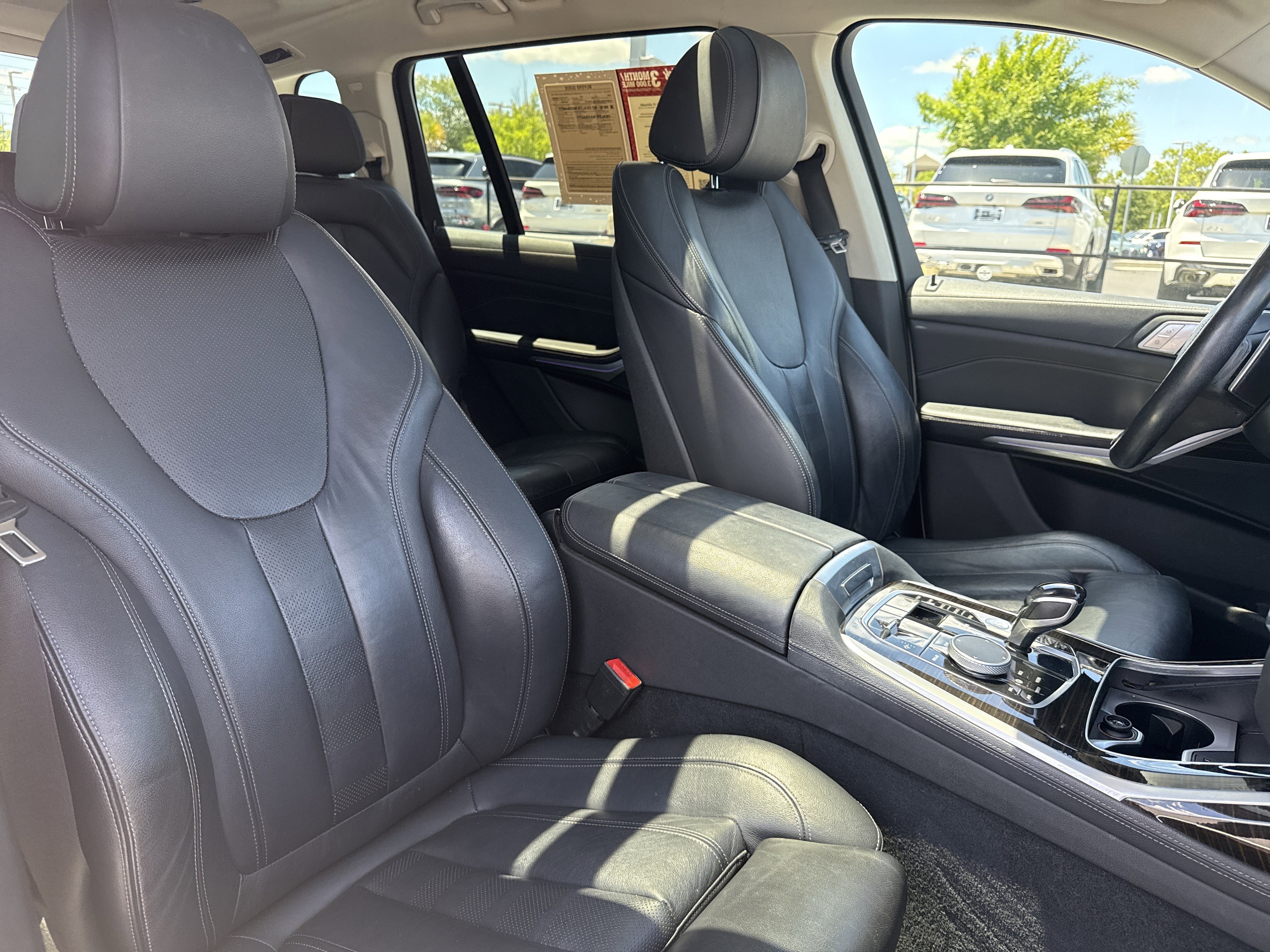 Used 2020 BMW X7 xDrive40i w/ Cold Weather Package AWD/4WD image 44
