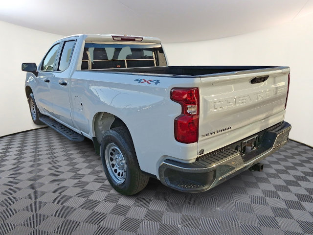Certified 2026 Chevrolet Silverado 1500 W/T w/ WT Value Package AWD/4WD image 4