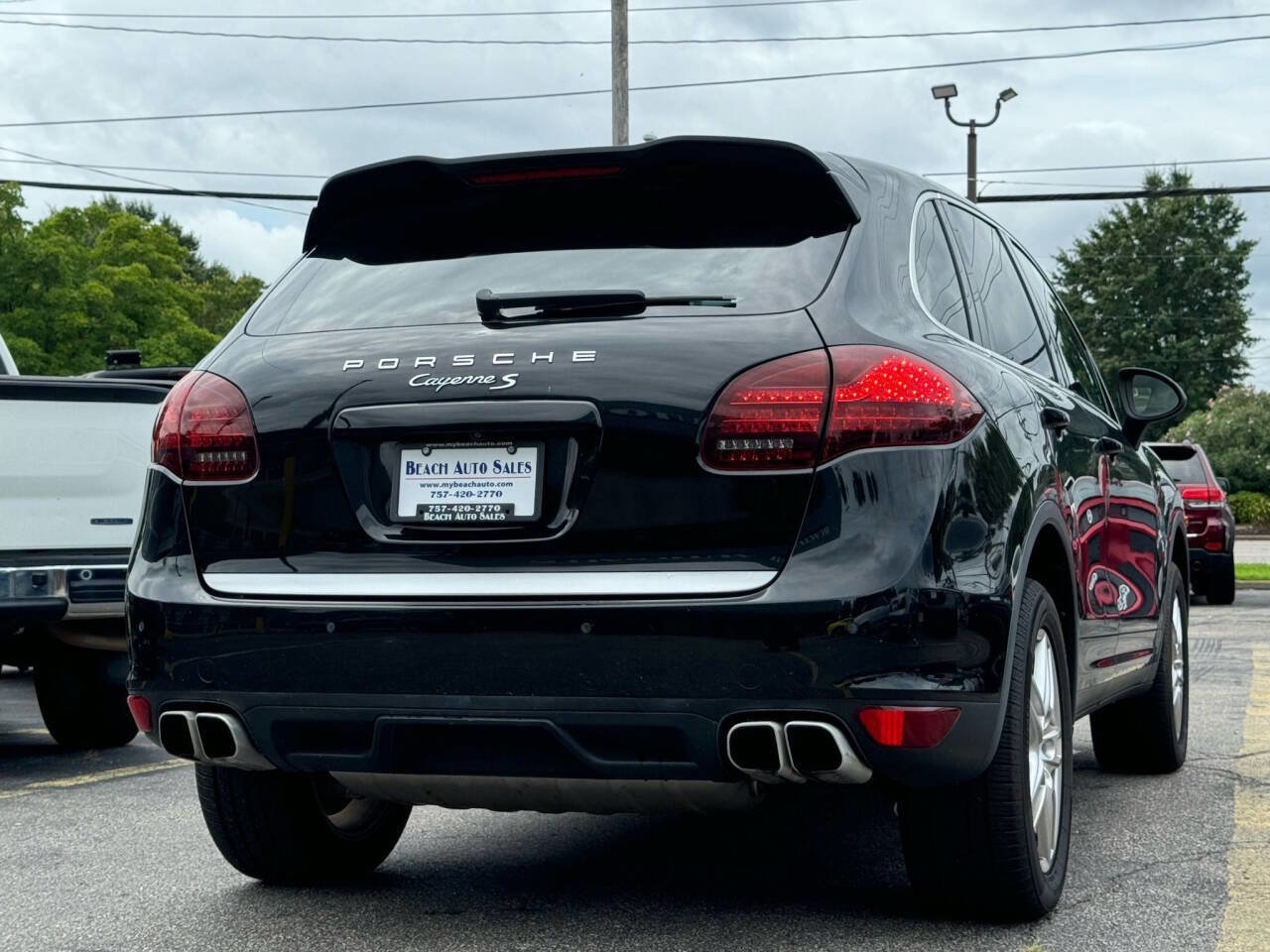 Used 2012 Porsche Cayenne S AWD/4WD image 4