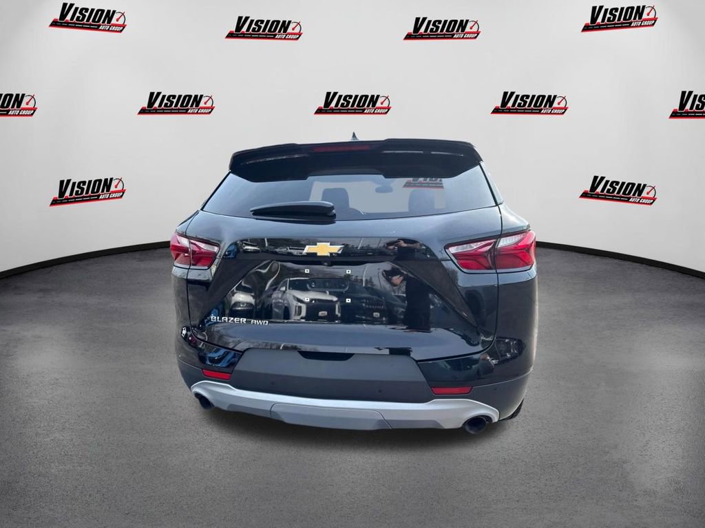 Used 2022 Chevrolet Blazer LT AWD/4WD image 6