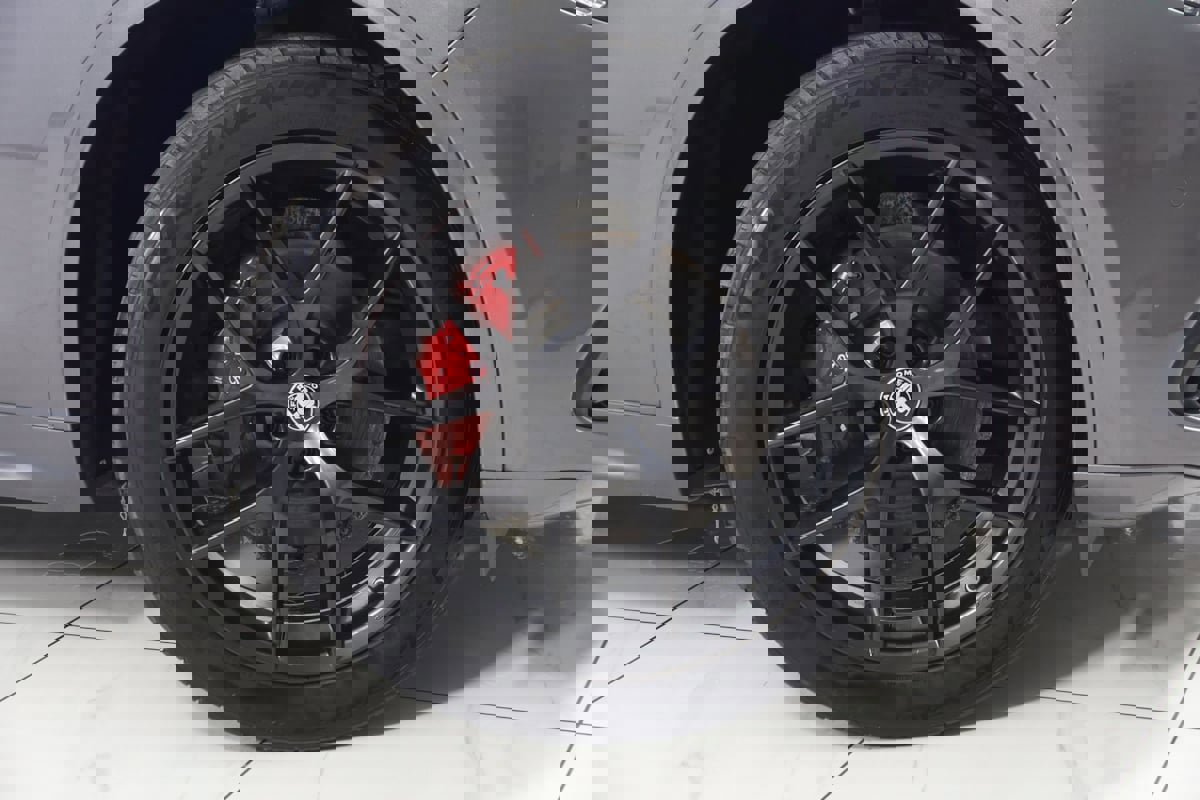 Used 2020 Alfa Romeo Stelvio Ti Sport w/ Quick Order Package 22S Sport image 16