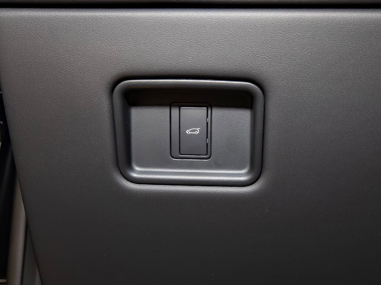 New 2025 Land Rover Range Rover Sport SE image 11