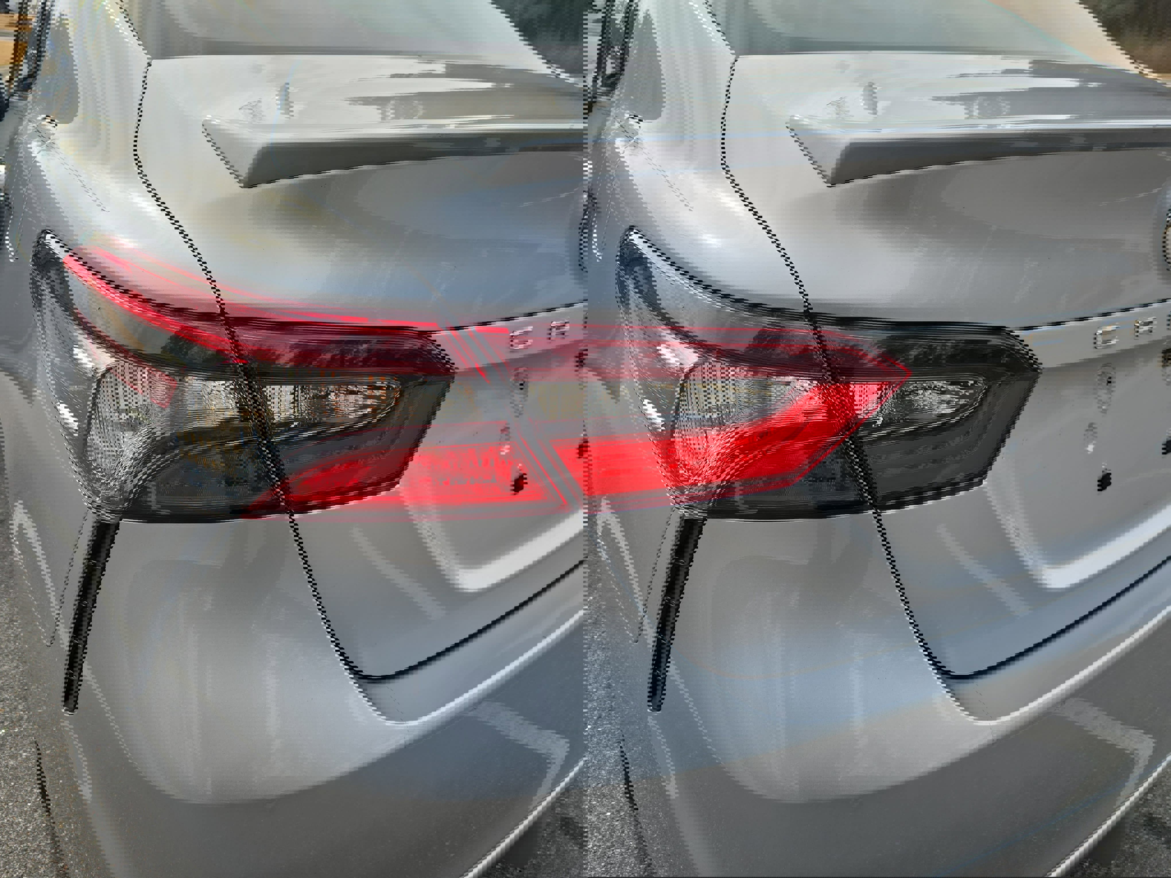 Used 2024 Toyota Camry SE image 33