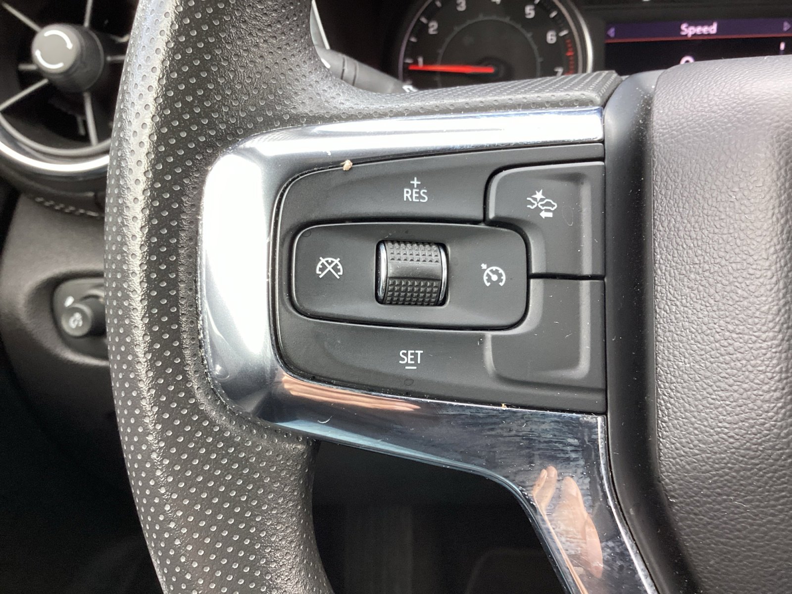 Certified 2023 Chevrolet Blazer LT w/ Driver Confidence Package image 6