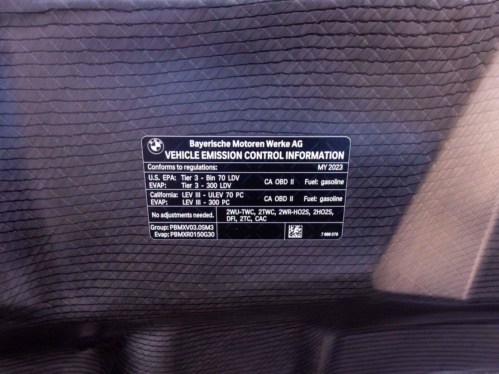 Used 2023 BMW M4 CSL RWD image 25