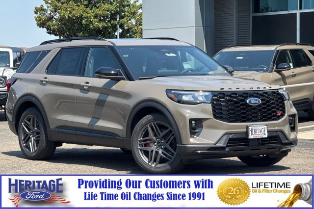 New 2026 Ford Explorer ST w/ Sun And Sound Package