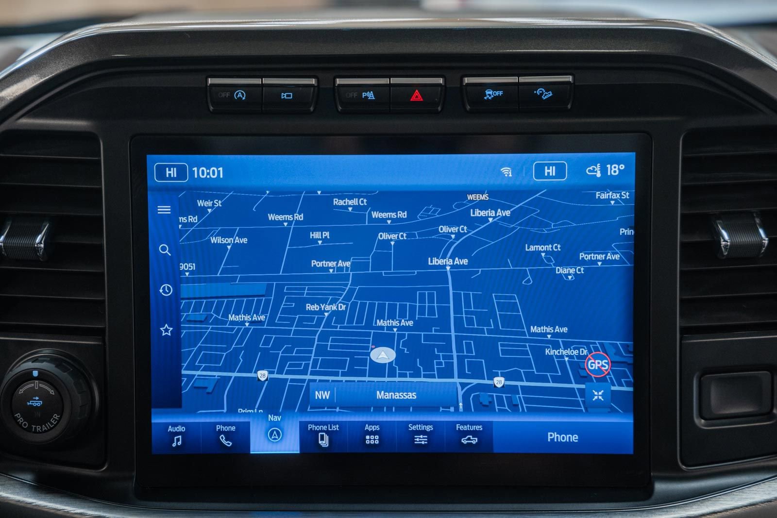 Used 2023 Ford F150 Lariat w/ Equipment Group 502A High image 31