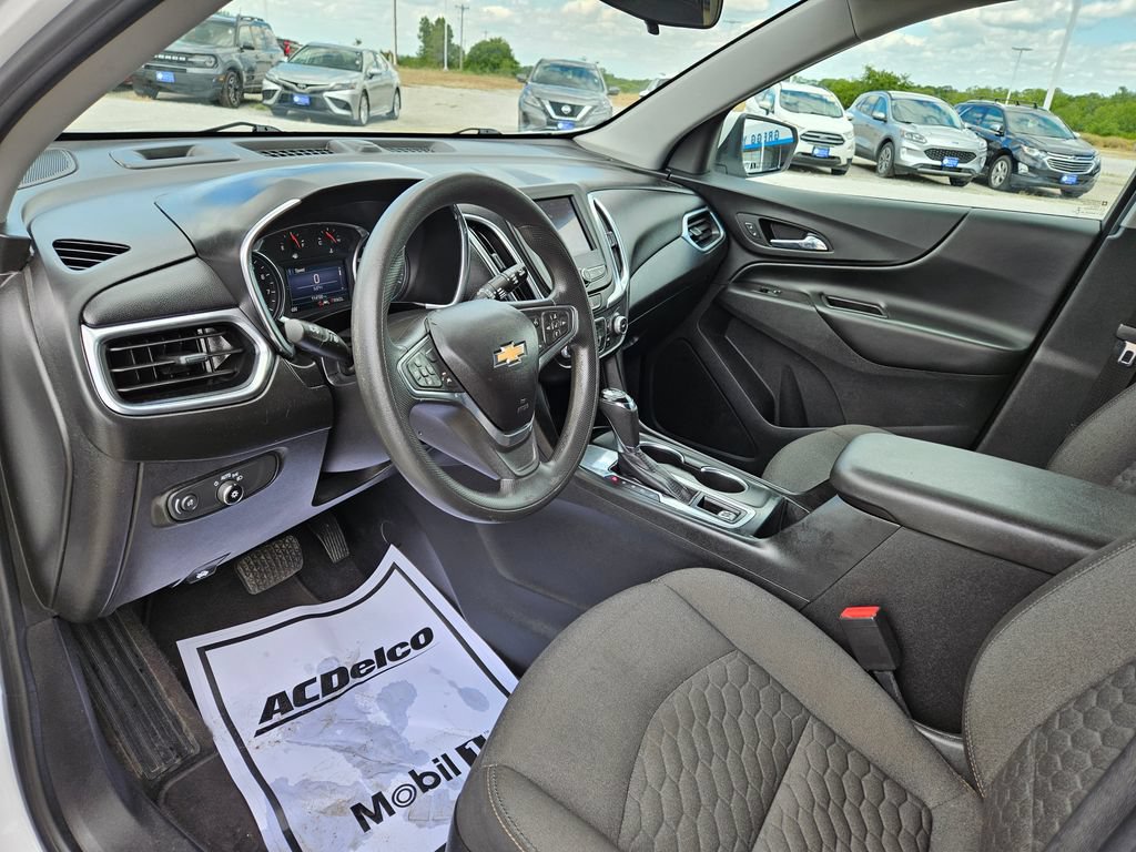 Used 2020 Chevrolet Equinox LT FWD image 20