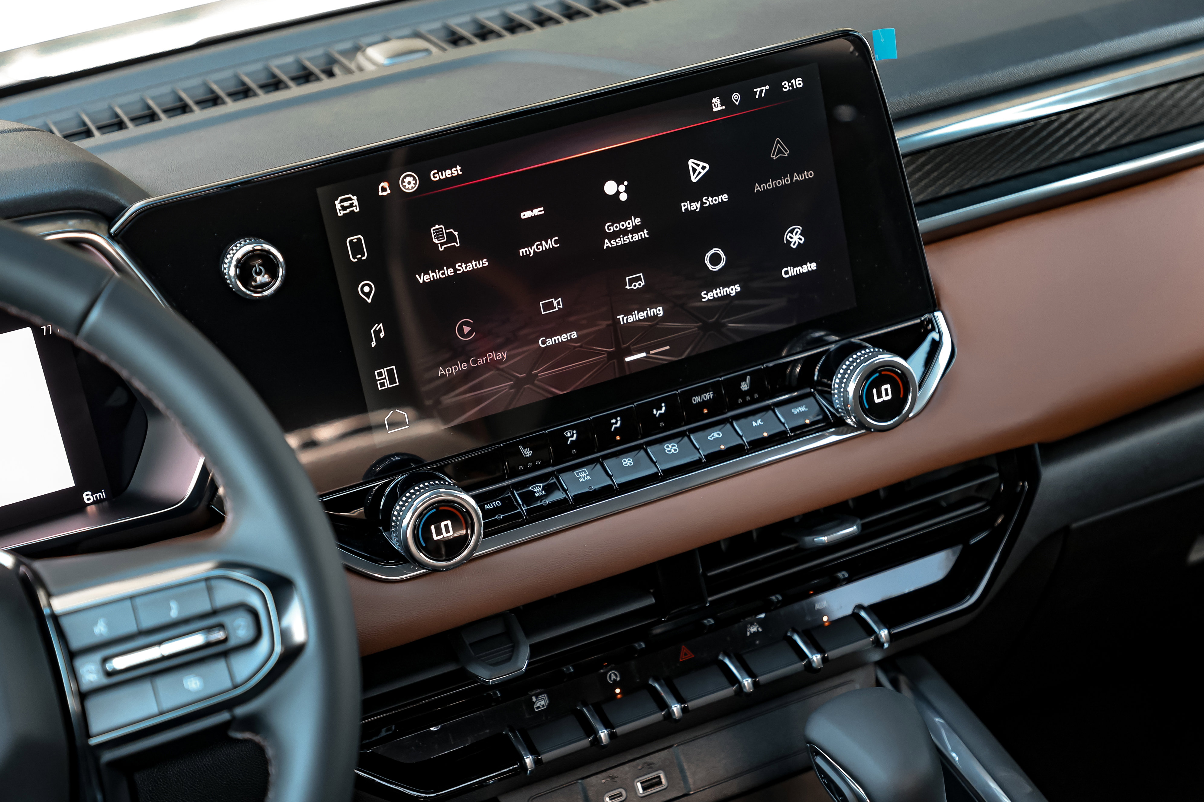 New 2026 GMC Canyon AT4 image 29