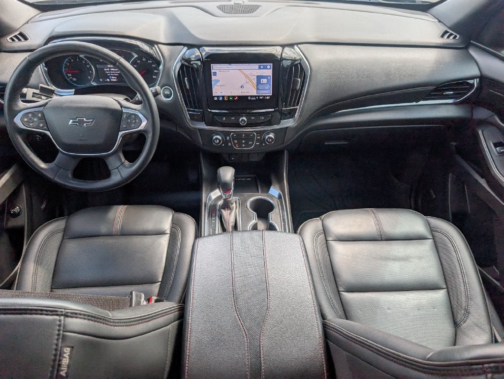 Used 2023 Chevrolet Traverse RS w/ LPO, Floor Liner Package FWD image 32