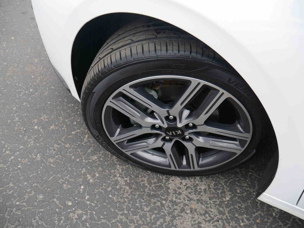 Used 2021 Kia Forte EX image 10