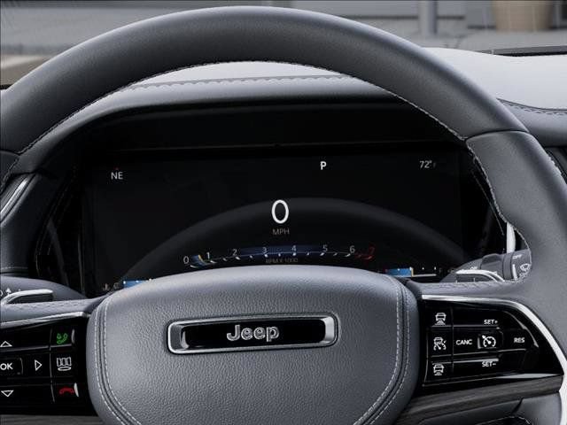 New 2025 Jeep Grand Cherokee Overland w/ Luxury Tech Group IV AWD/4WD image 17