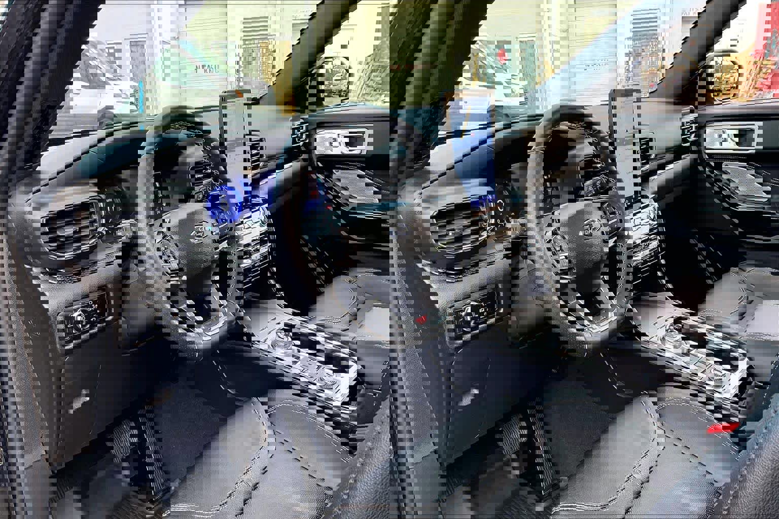 Used 2023 Ford Explorer ST w/ Equipment Group 401A image 18