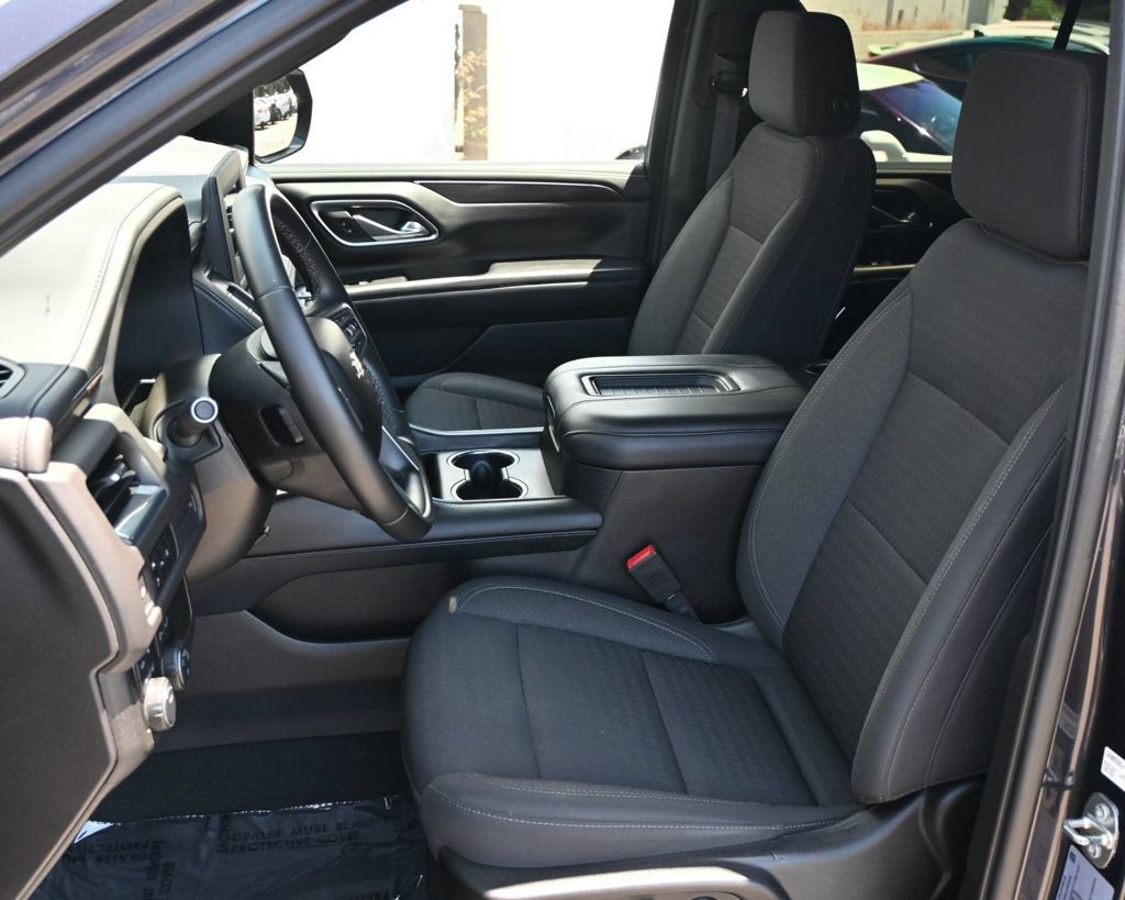 Used 2023 Chevrolet Tahoe LS AWD/4WD image 17