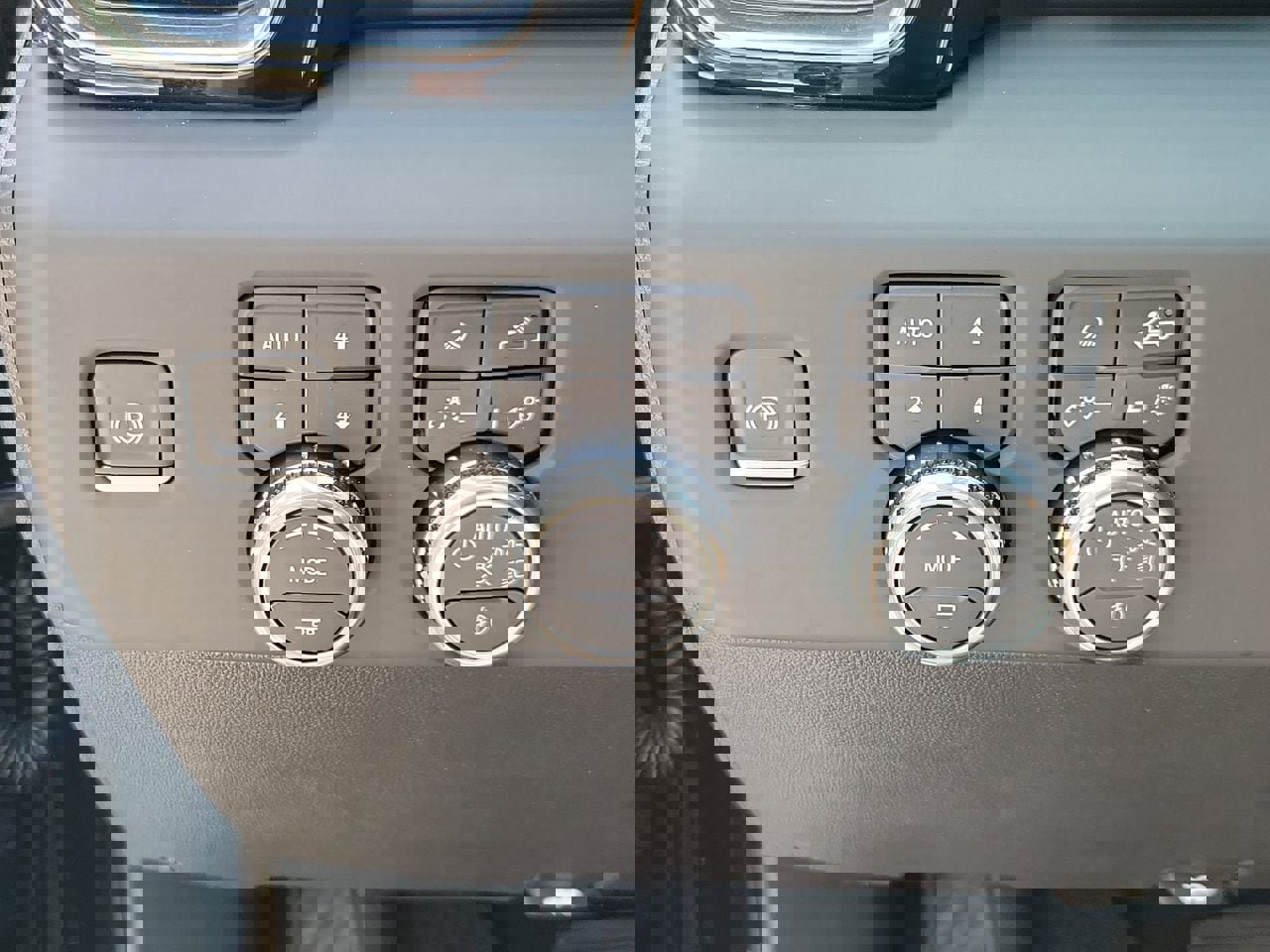 Used 2024 GMC Sierra 1500 Denali w/ Denali Reserve Package image 30