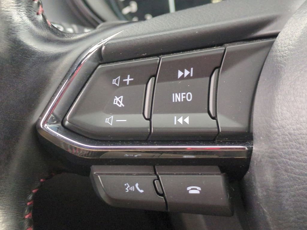 Used 2023 MAZDA CX-9 Carbon Edition image 15