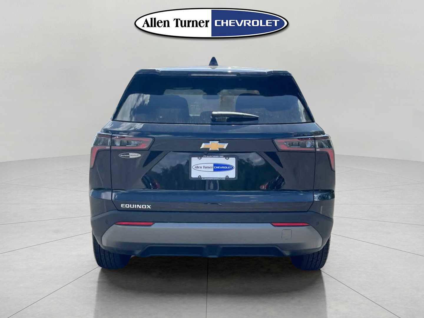 New 2026 Chevrolet Equinox LT FWD image 5