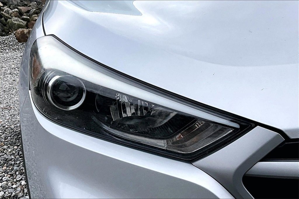 Used 2018 Hyundai Tucson SE image 24