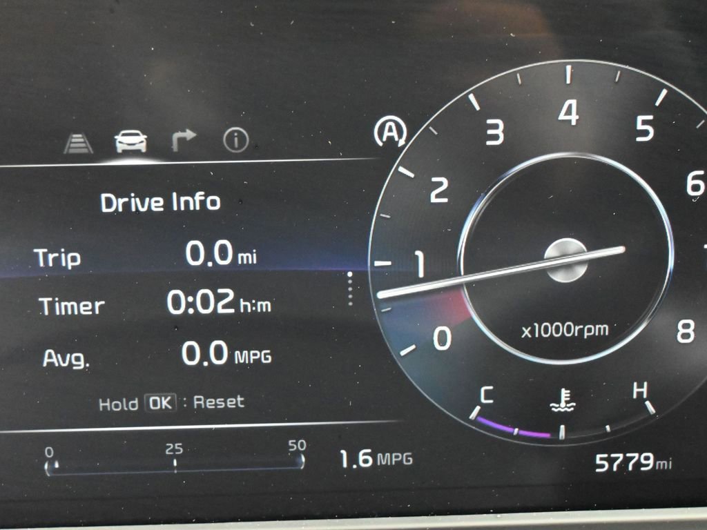 Certified 2025 Kia Seltos EX w/ EX Sunroof Package image 16