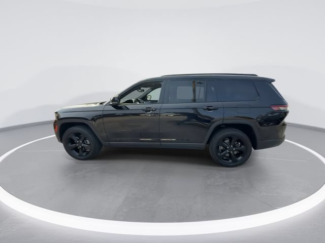 Used 2022 Jeep Grand Cherokee L Laredo RWD image 5