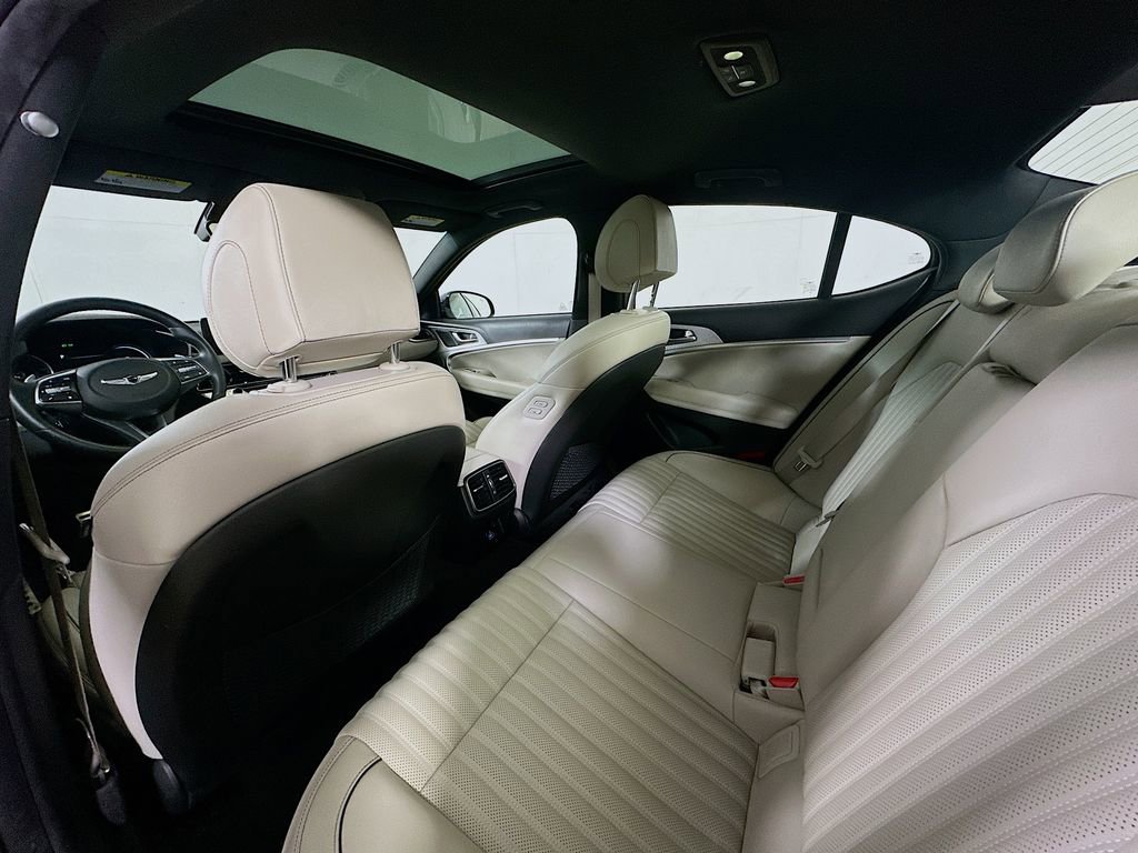 Used 2023 Genesis G70 2.0T w/ Sport Prestige Package image 13