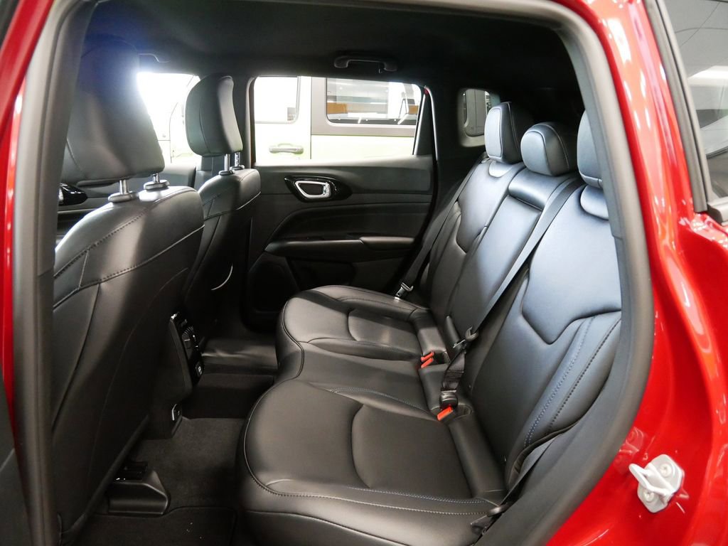 New 2026 Jeep Compass Limited AWD/4WD image 6