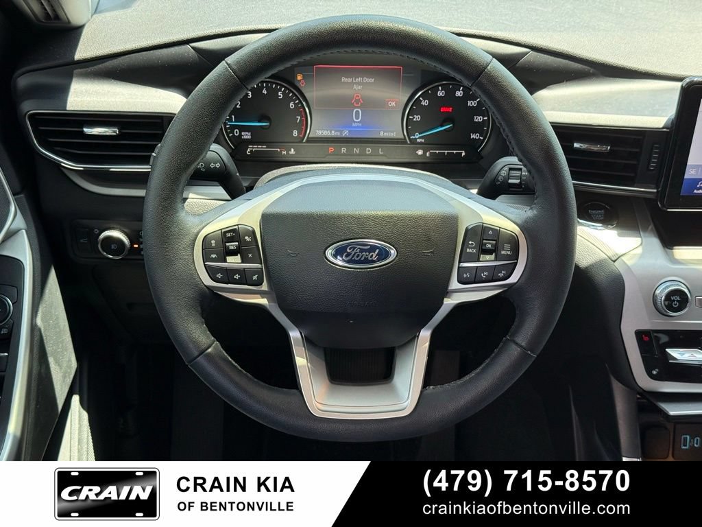Used 2024 Ford Explorer XLT w/ Equipment Group 202A AWD/4WD image 13