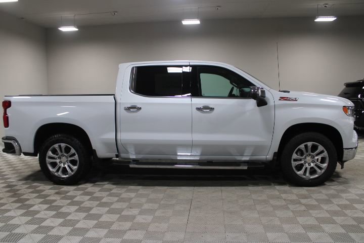 New 2026 Chevrolet Silverado 1500 LTZ image 13