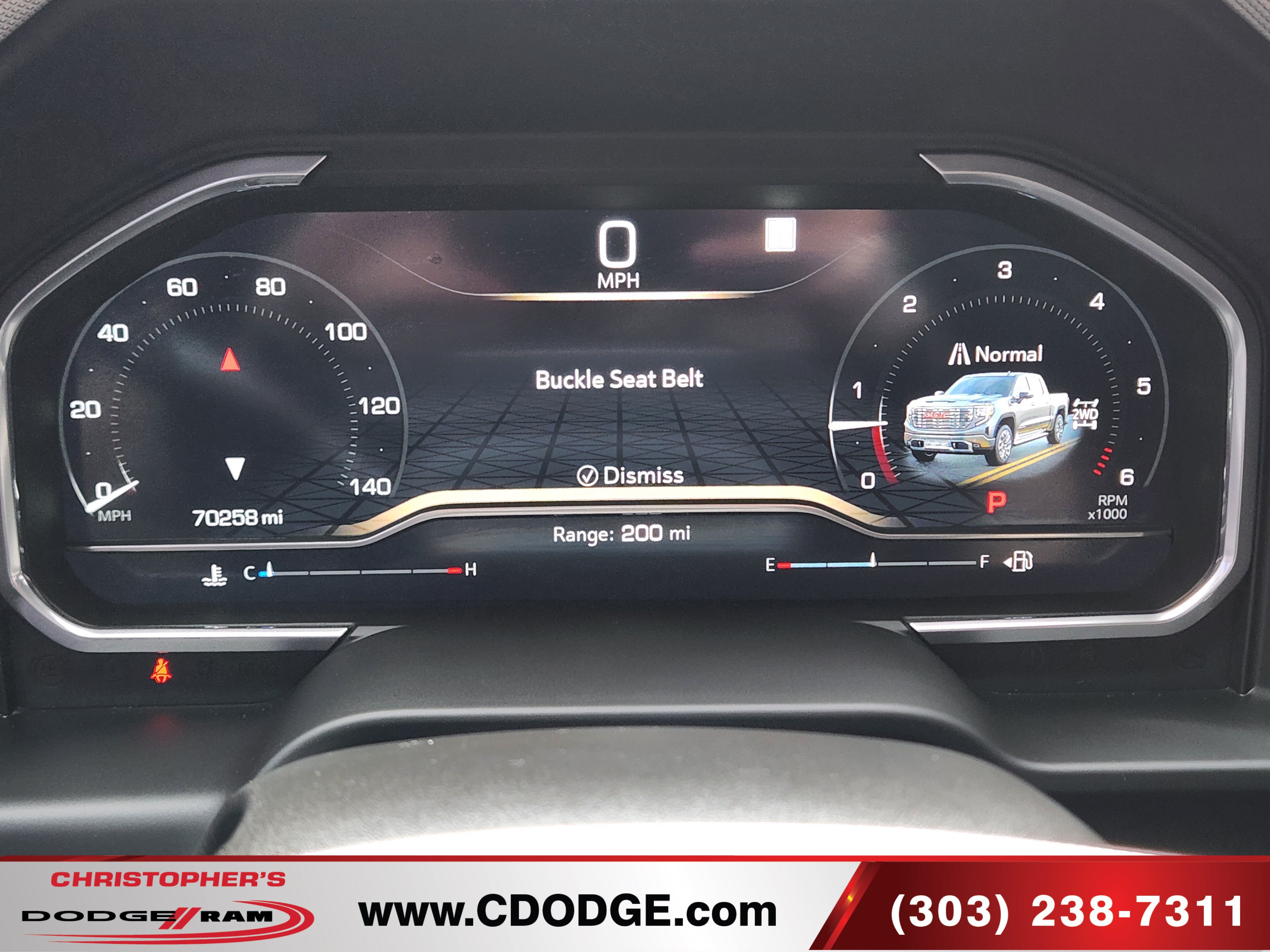 Used 2023 GMC Sierra 1500 Denali w/ Technology Package AWD/4WD image 10