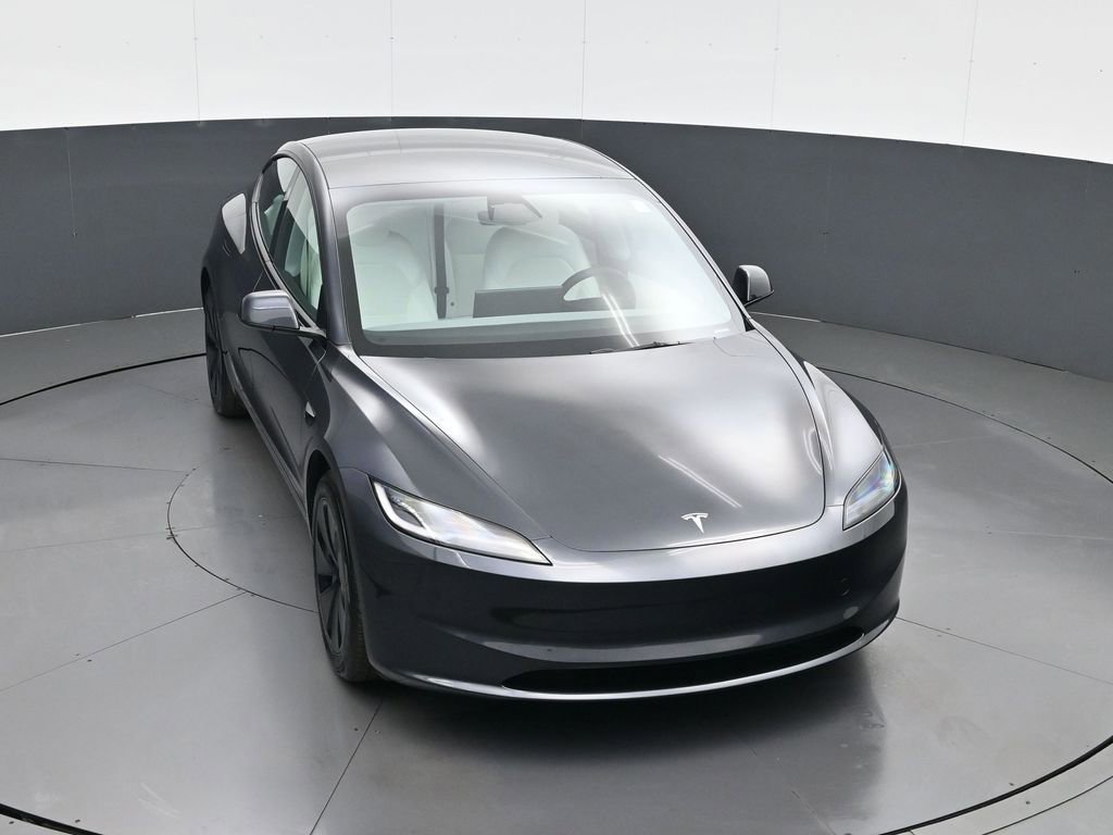 Used 2025 Tesla Model 3 Long Range image 17
