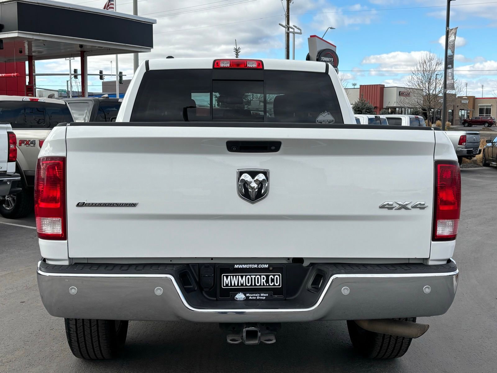 Used 2016 RAM 1500 Outdoorsman image 9