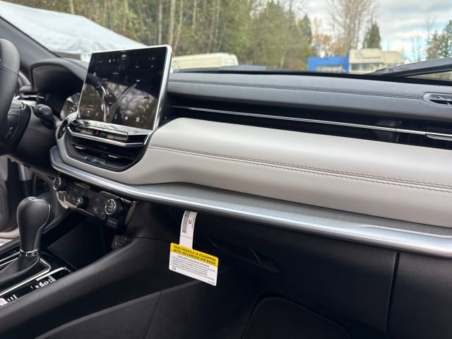 New 2026 Jeep Compass Limited image 33