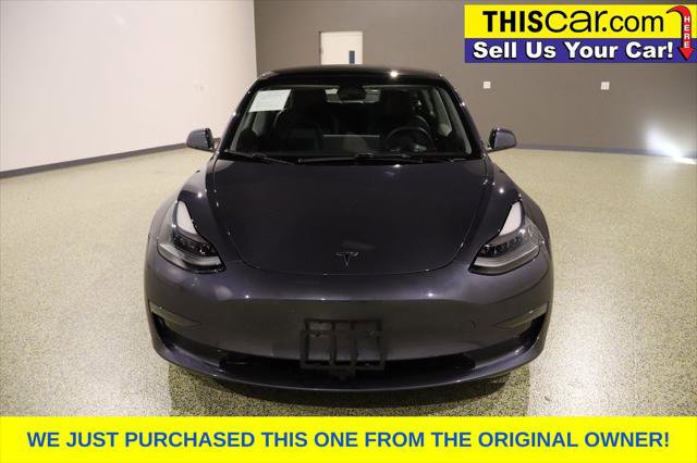 Used 2023 Tesla Model 3 Standard Range image 2