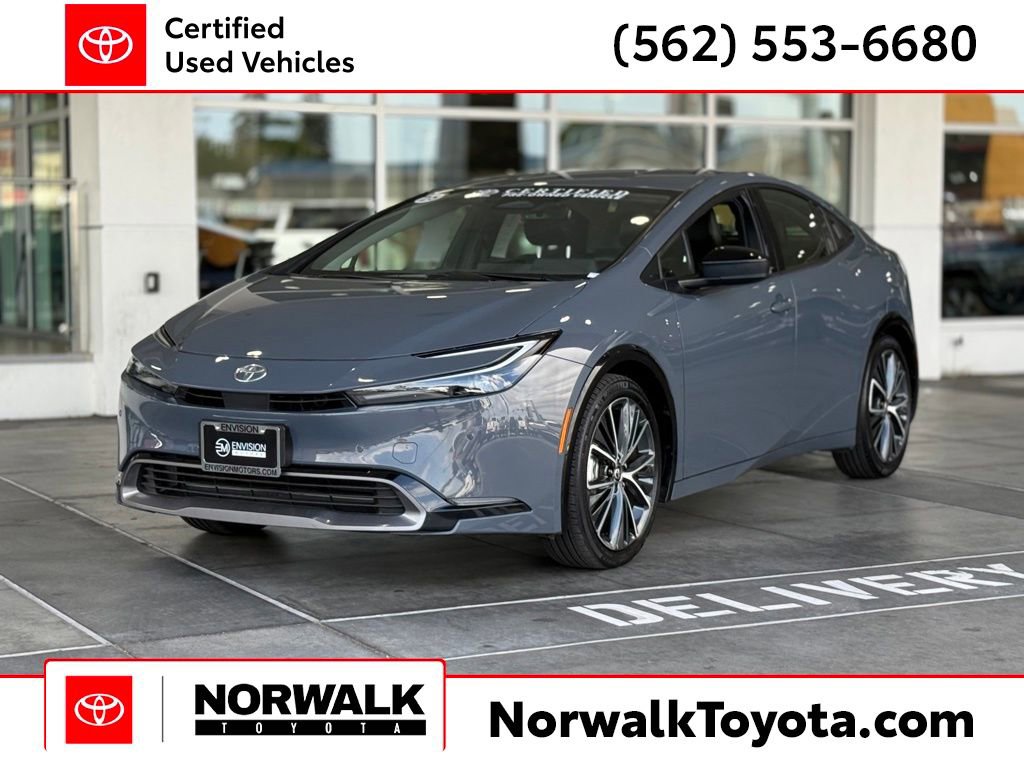 Certified 2025 Toyota Prius XLE
