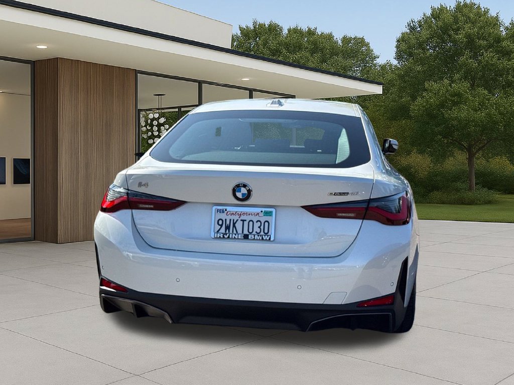 Used 2026 BMW i4 eDrive40 w/ Premium Package RWD image 9