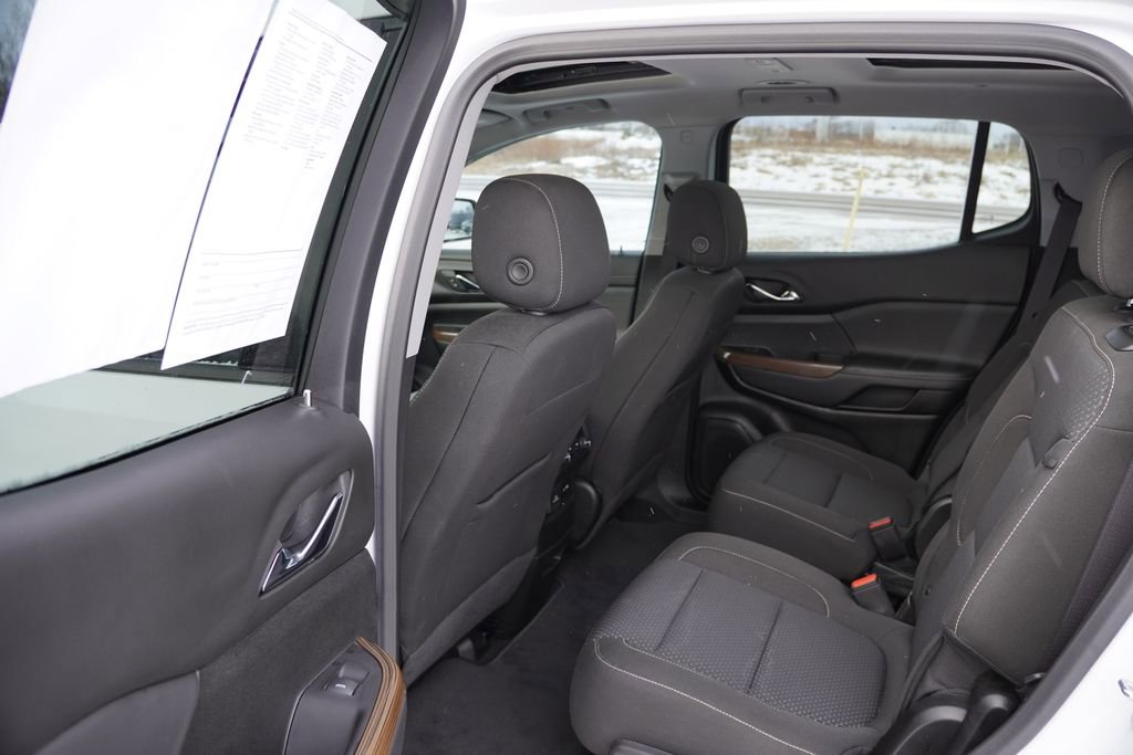 Certified 2023 GMC Acadia SLE image 16