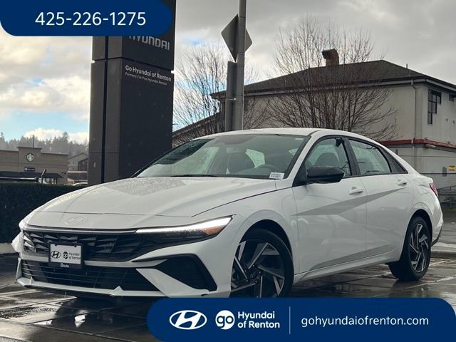 Certified 2025 Hyundai Elantra Sport image 1