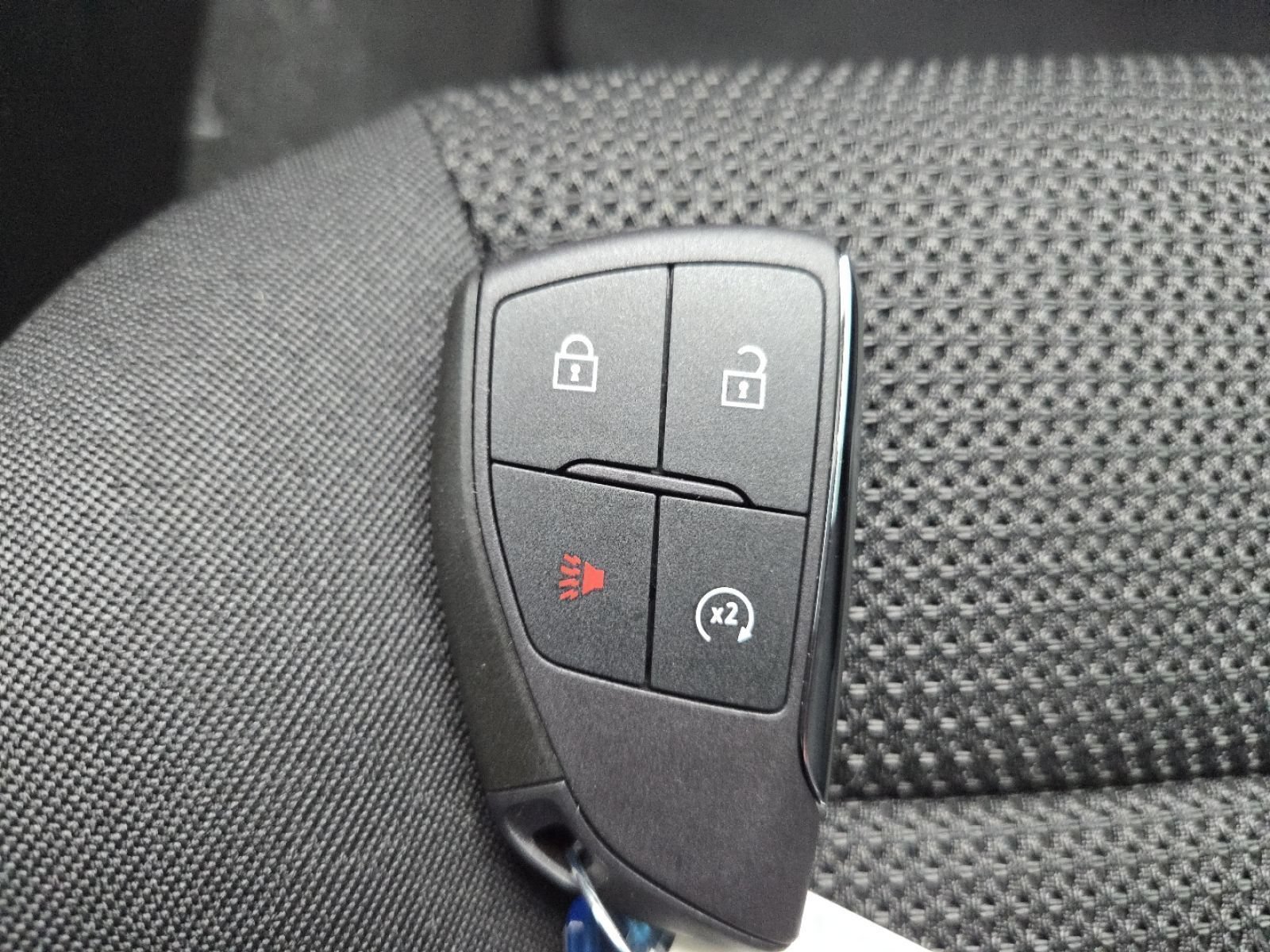 New 2026 GMC Canyon Elevation w/ Convenience Package RWD image 34
