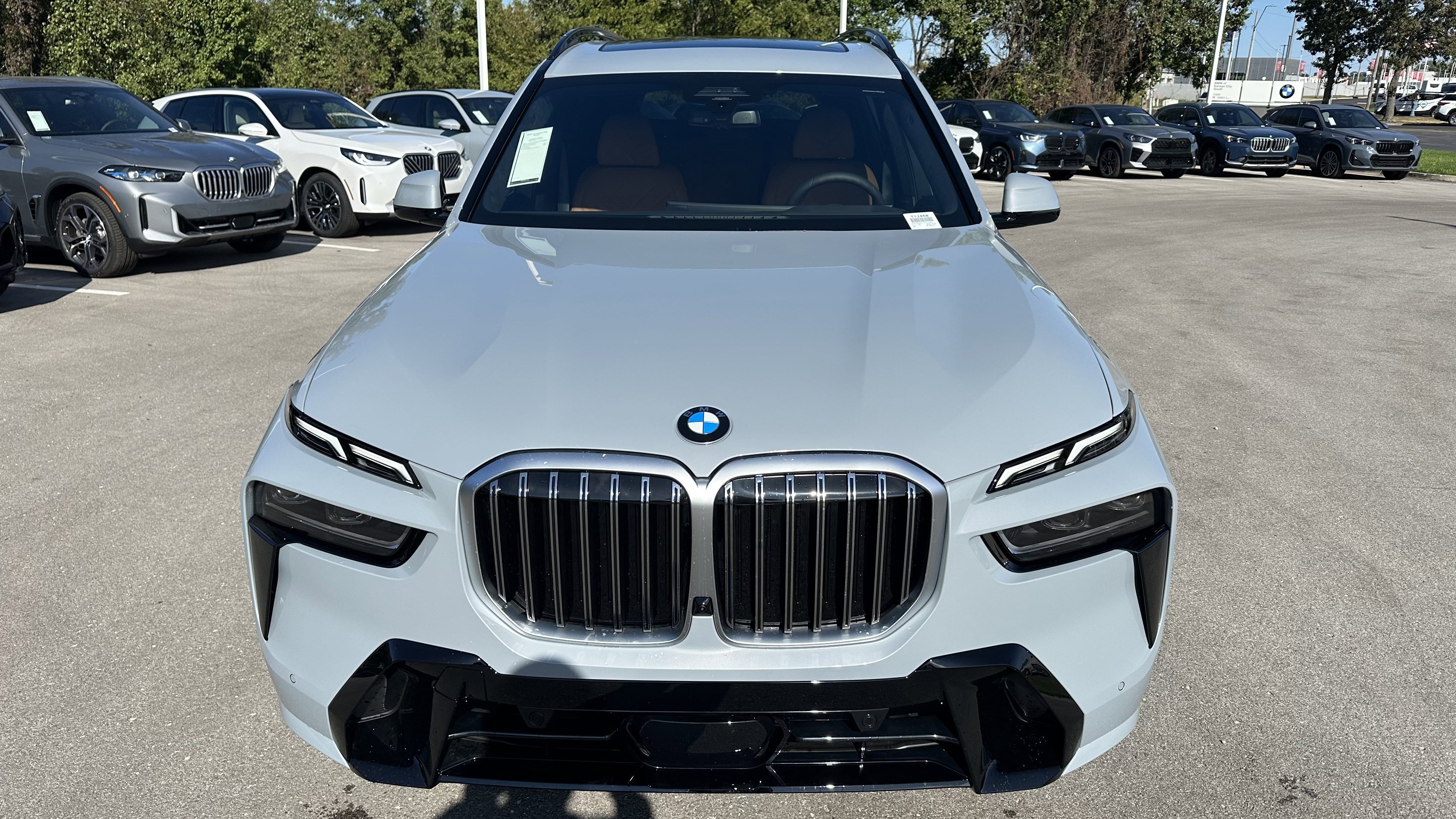New 2026 BMW X7 xDrive40i w/ M Sport Package image 3