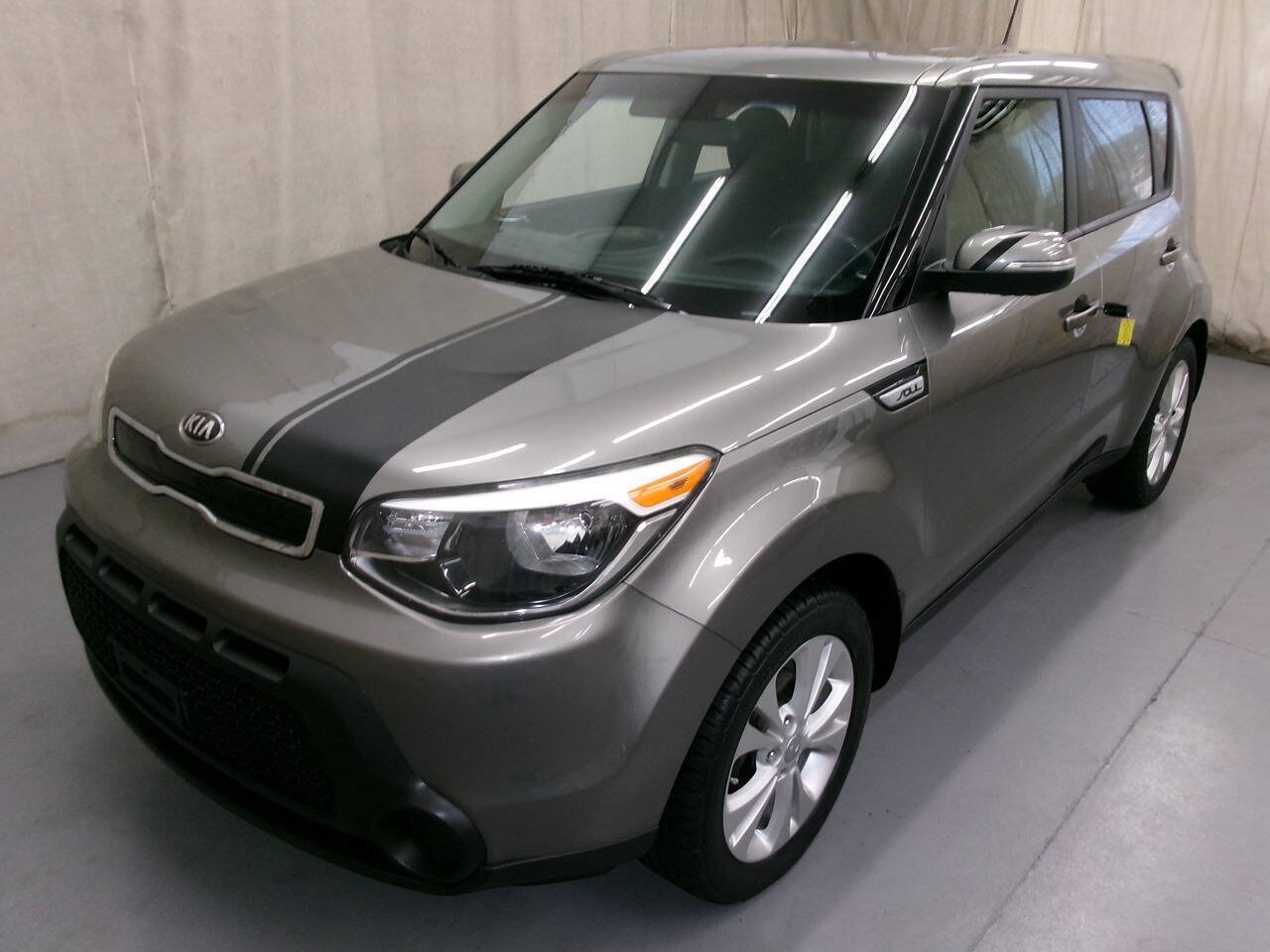 Used 2014 Kia Soul + FWD image 23