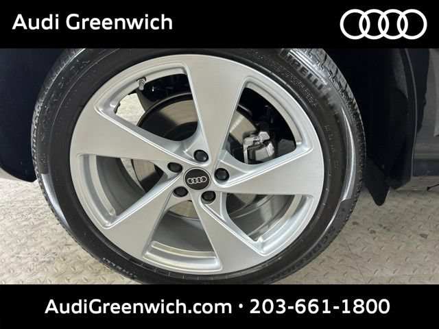 Certified 2025 Audi Q5 Premium Plus w/ Premium Plus AWD/4WD image 9