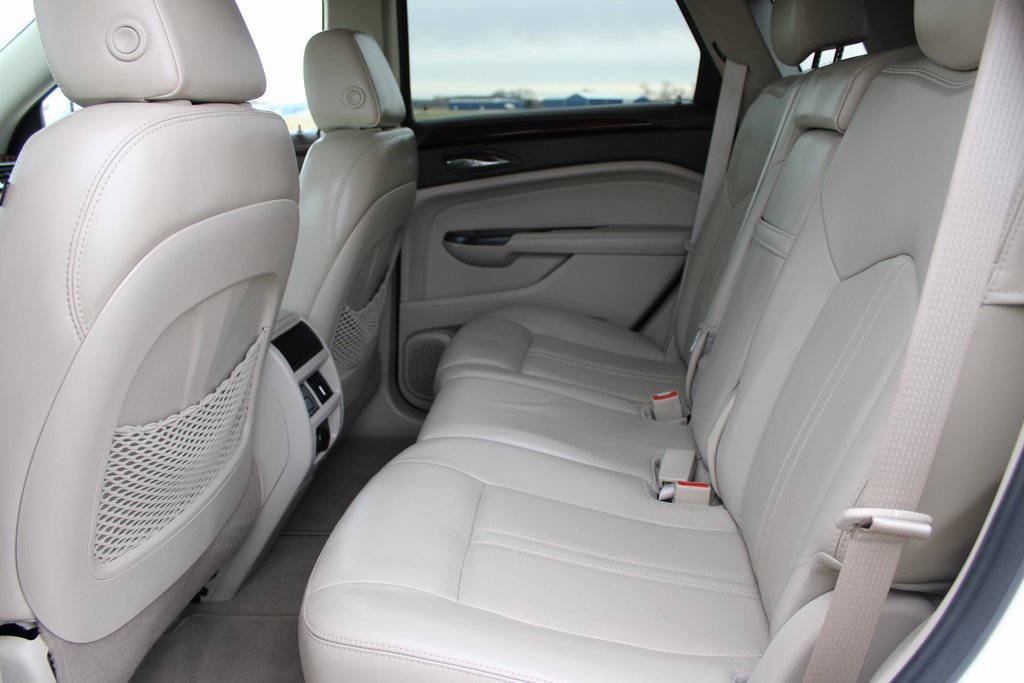 Used 2015 Cadillac SRX Luxury w/ Driver Awareness Package image 27