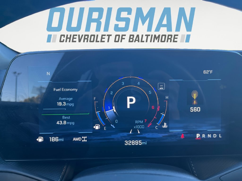 Used 2025 Chevrolet Equinox LT AWD/4WD image 18