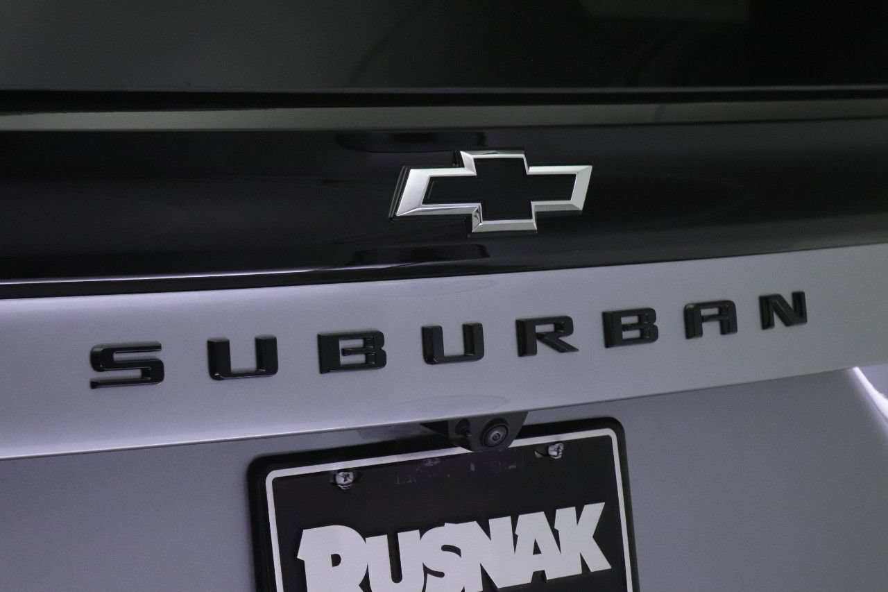 Used 2026 Chevrolet Suburban RST RWD image 19