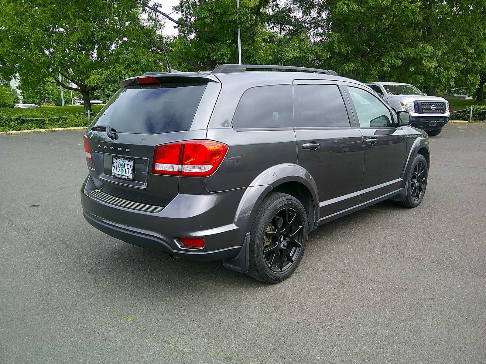 Used 2019 Dodge Journey SE w/ Premium Group FWD image 5