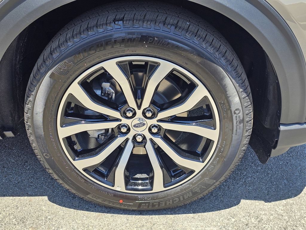 New 2026 Ford Explorer ST-Line RWD image 9