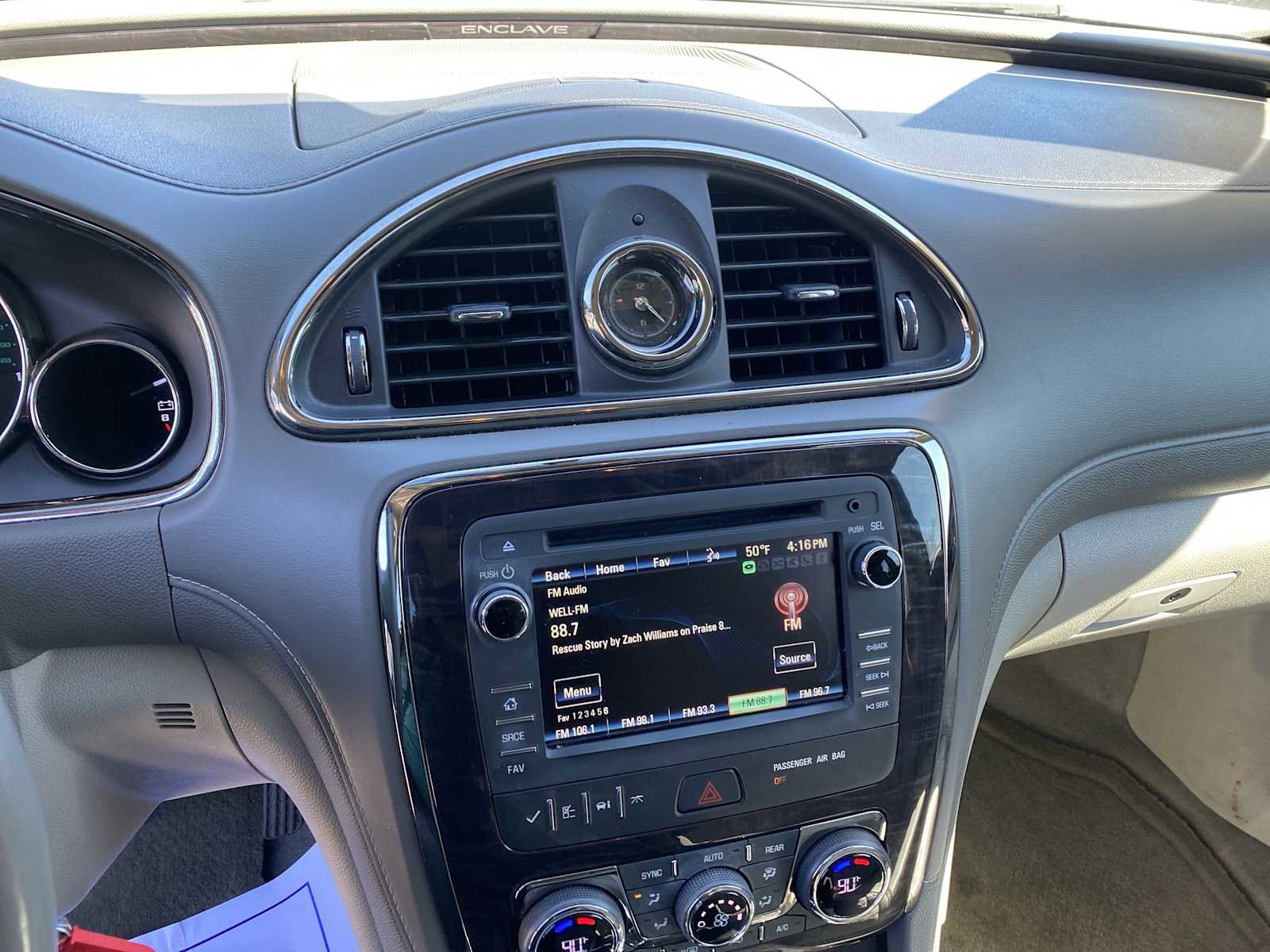 Used 2017 Buick Enclave Leather image 16