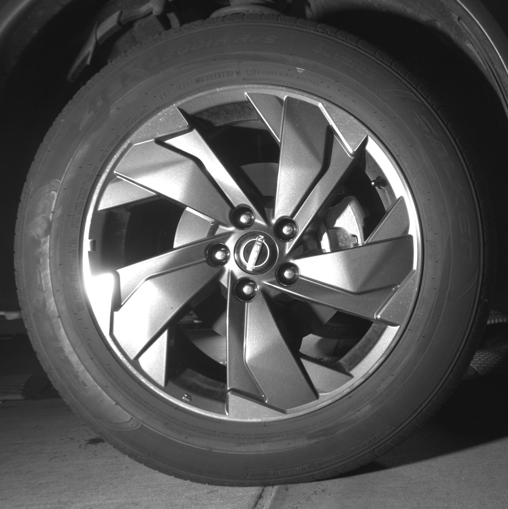 Used 2025 Nissan Rogue SV FWD image 13