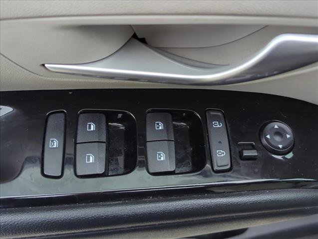 Used 2022 Hyundai Tucson Limited w/ Cargo Package image 11