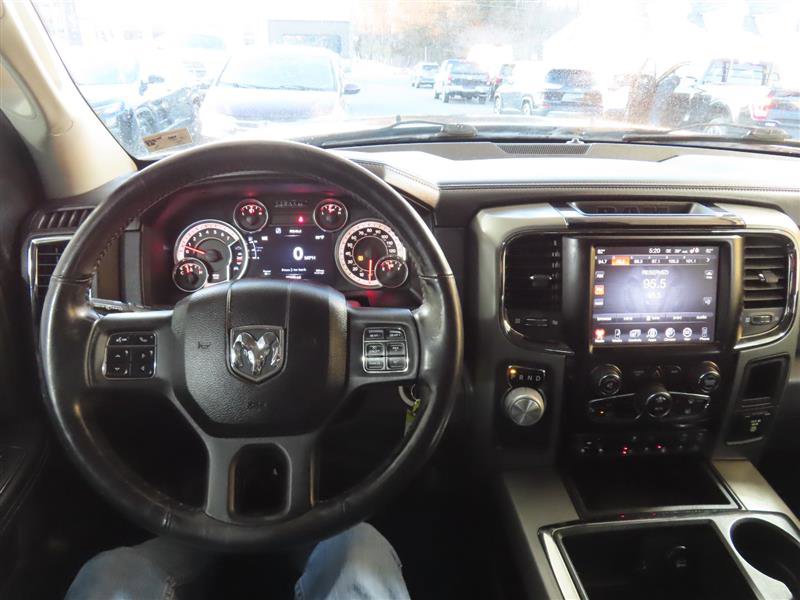 Used 2014 RAM 1500 Sport RWD image 18